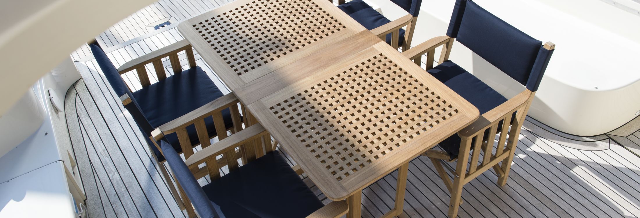 Klapptisch aus Teakholz kaufen? - ARC Marine